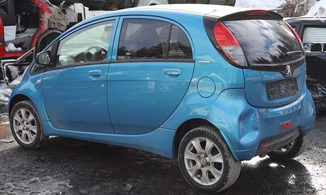 Peugeot iOn 2011-2020 , Motorkode: Y4F1, Girkassekode: 
