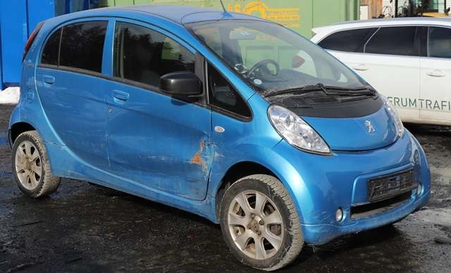 Peugeot iOn 2011-2020 , Motorkode: Y4F1, Girkassekode: 