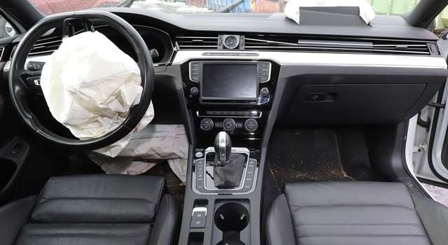VW Passat 2015-2019 (Fase 1) (B8) (B8), Motorkode: CUAA, Girkassekode: SDR