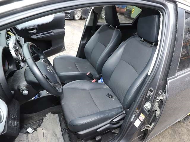 Toyota Yaris 2012-2014 (Type III, Fase 1) , Motorkode: 1NZ-FXE, Girkassekode: 