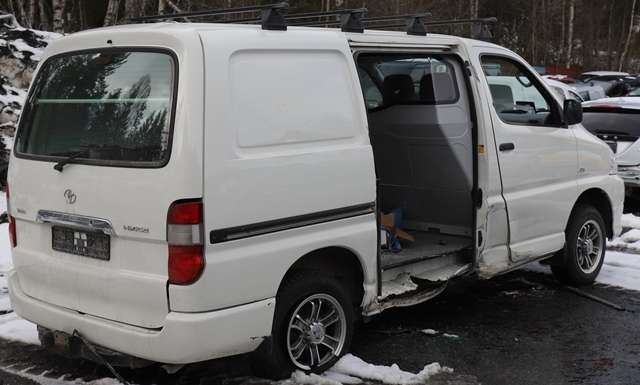 Toyota Hiace 2007-2012 (Fase 3) , Motorkode: 2KD-FTV, Girkassekode: