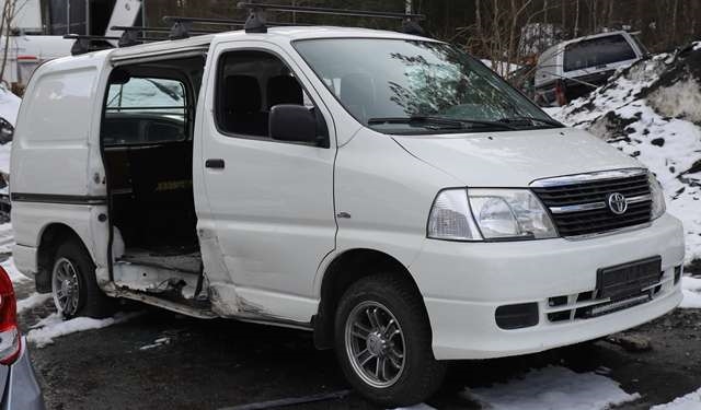 Toyota Hiace 2007-2012 (Fase 3) , Motorkode: 2KD-FTV, Girkassekode: