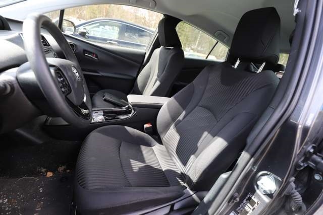 Toyota Prius 2016-2023 (Type IV) (combi) (combi), Motorkode: 2ZR-FXE, Girkassekode: 