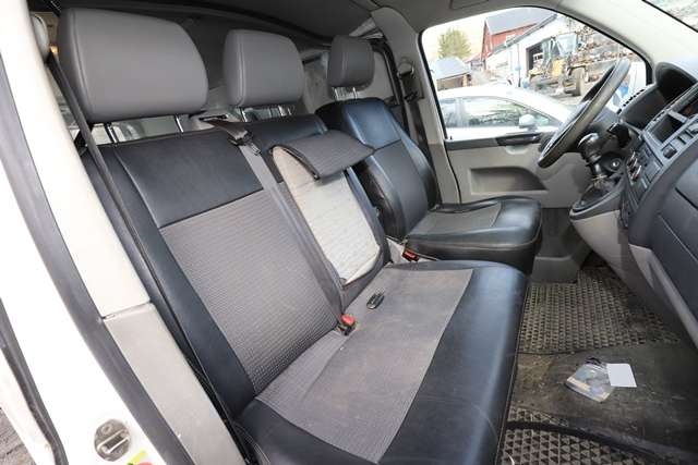 VW Transporter / Caravelle 2009-2015 (Fase 2) (T5) (T5), Motorkode: CAAC, Girkassekode: KQK