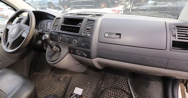 VW Transporter / Caravelle 2009-2015 (Fase 2) (T5) (T5), Motorkode: CAAC, Girkassekode: KQK