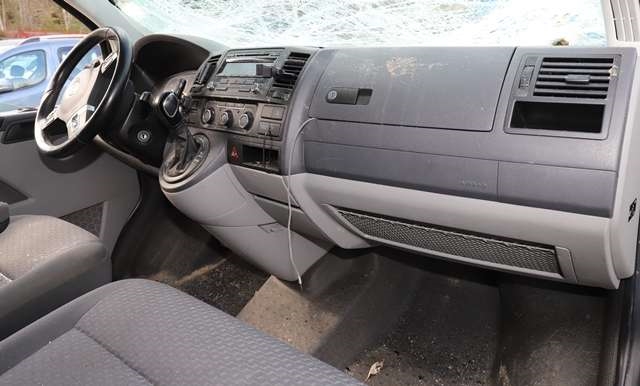 VW Transporter / Caravelle 2009-2015 (Fase 2) (T5) (T5), Motorkode: CFCA, Girkassekode: MYA