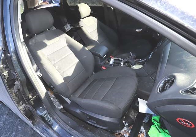 Ford Mondeo 2011-2014 (Type IV, Fase 2) , Motorkode: UFBA, Girkassekode: