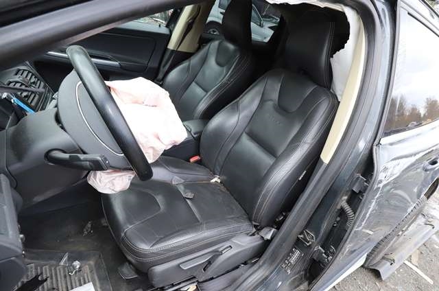 Volvo XC60 2008-2013 (Type I, Fase 1) , Motorkode: D 5244 T17, Girkassekode: 