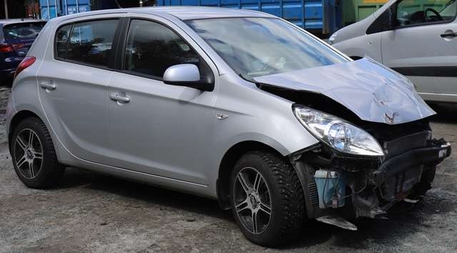 Hyundai i20 2009-2014 (Type I) , Motorkode: G4FA, Girkassekode: 