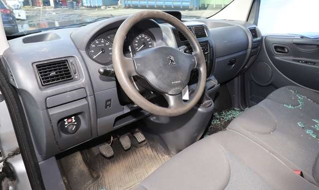 Peugeot Expert 2007-2016 (Type II) , Motorkode: AHZ, Girkassekode: 