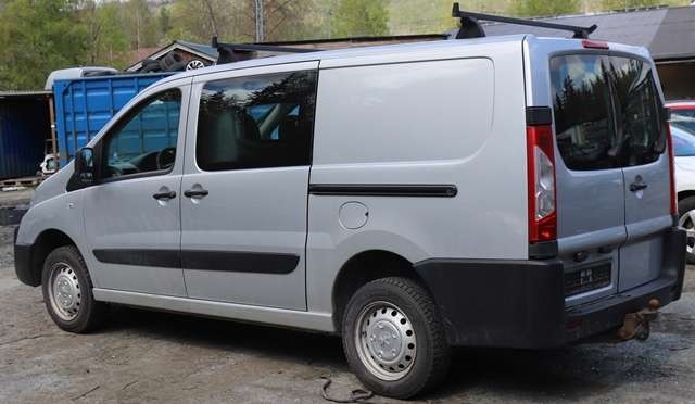 Peugeot Expert 2007-2016 (Type II) , Motorkode: AHZ, Girkassekode: 