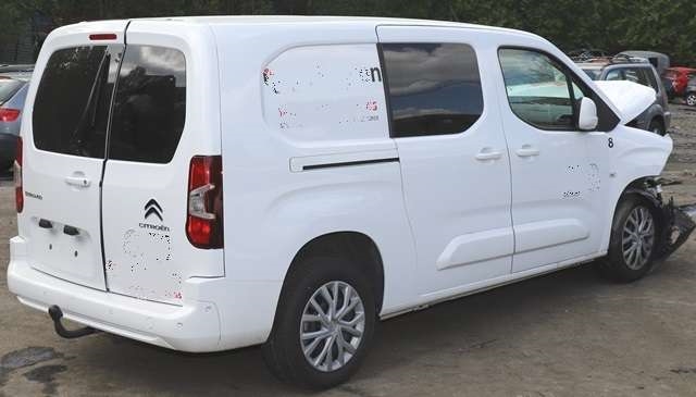 Citroën Berlingo 2019-->> (Type III) , Motorkode: YHZ, Girkassekode: 