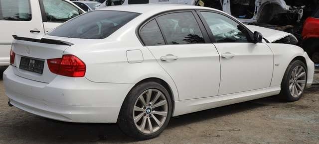 BMW 3-Serie 2005-2011 (E90/E91/E92/E93) (E90/E91/E92/E93), Motorkode: N47-D20 C, Girkassekode: 