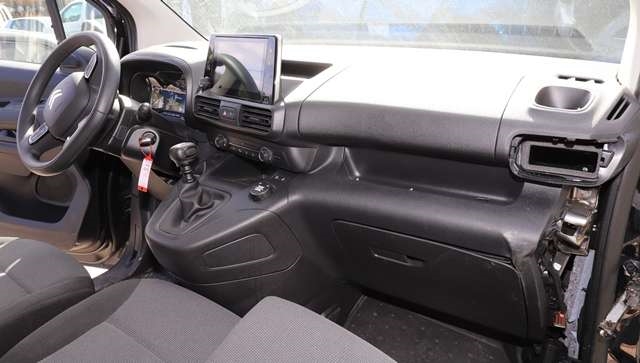 Citroën Berlingo 2019-->> (Type III) , Motorkode: YHZ, Girkassekode: 