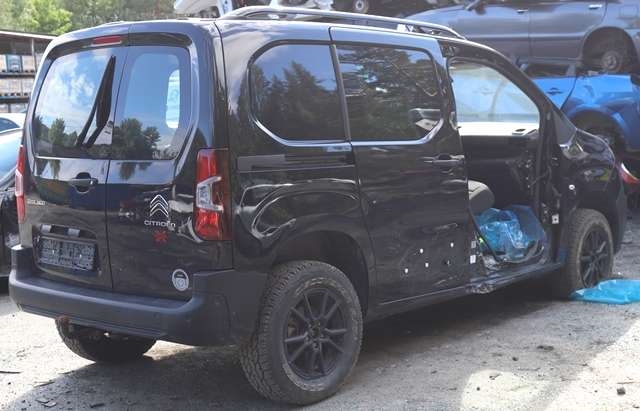 Citroën Berlingo 2019-->> (Type III) , Motorkode: YHZ, Girkassekode: 