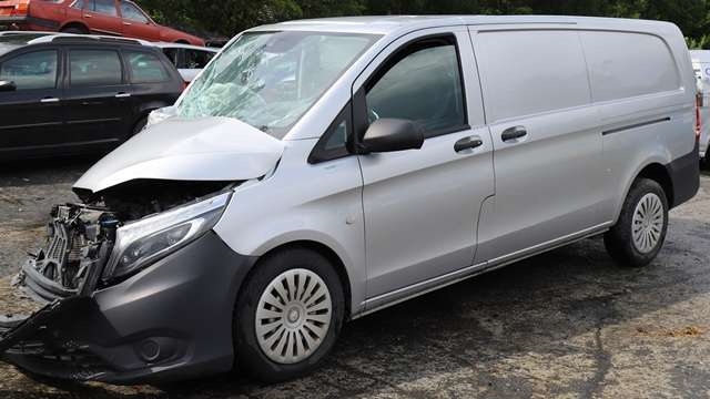 Mercedes Vito 2014-->> (W447) (W447), Motorkode: OM651.950, Girkassekode: 722.965