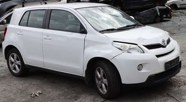 Toyota Urban Cruiser 2009-2014 , Motorkode: 1ND-TV, Girkassekode: 