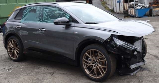 Audi Q4 e-tron 2021-->> , Motorkode: ELEKTRISK, Girkassekode: UMG