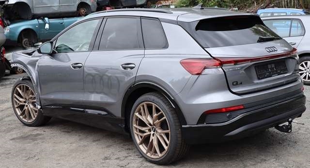Audi Q4 e-tron 2021-->> , Motorkode: ELEKTRISK, Girkassekode: UMG