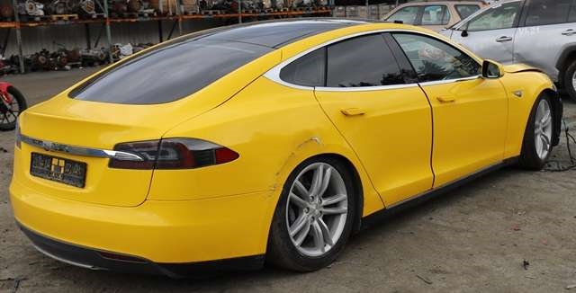Tesla Model S 2013-2016 (Fase 1) , Motorkode: L1S, Girkassekode: 