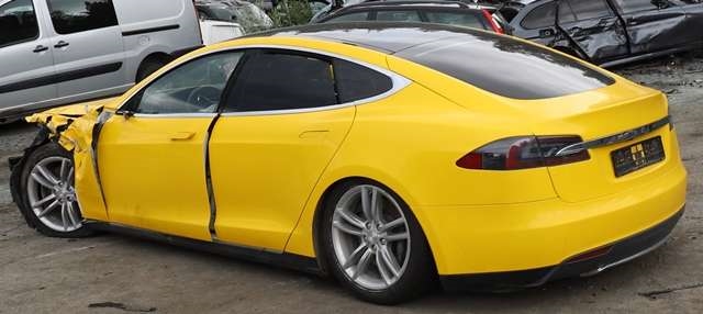 Tesla Model S 2013-2016 (Fase 1) , Motorkode: L1S, Girkassekode: 