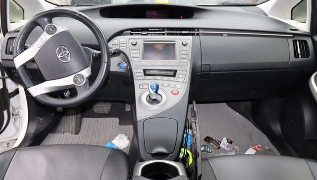 Toyota Prius 2009-2016 (Type III) (COMBI) (COMBI), Motorkode: 2ZR-FXE, Girkassekode: 