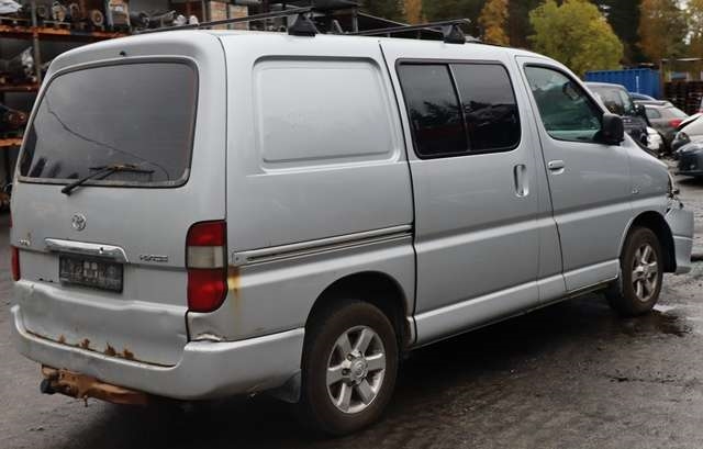 Toyota Hiace 2007-2012 (Fase 3) , Motorkode: 2KD-FTV, Girkassekode: 