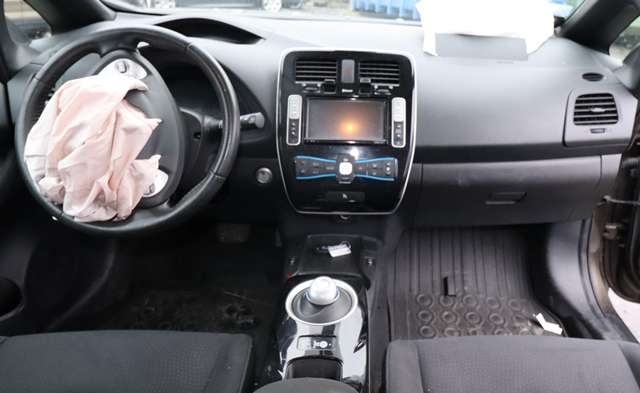 Nissan Leaf 2011-2017 (Type I) , Motorkode: EM57, Girkassekode: 