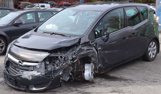 Opel Meriva B 2010-2017 , Motorkode: B14NEL, Girkassekode: 