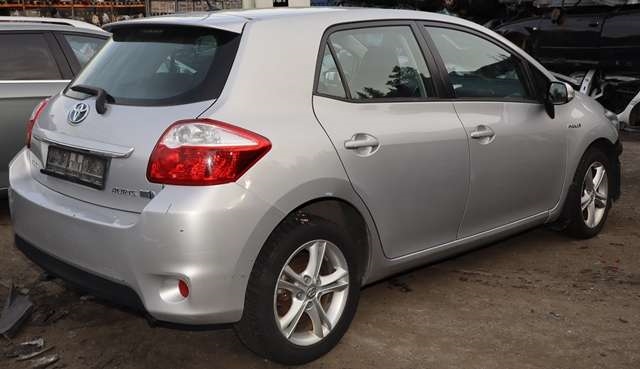 Toyota Auris 2010-2012 (Type I, Fase 2) , Motorkode: 2ZR-FXE, Girkassekode: