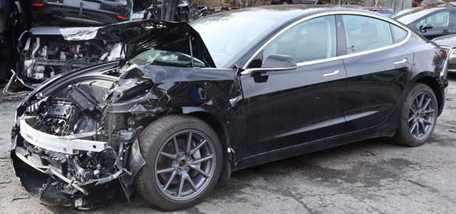 Tesla Model 3 2018-2023 (Fase 1) , Motorkode: 1120960-10-G, Girkassekode: 