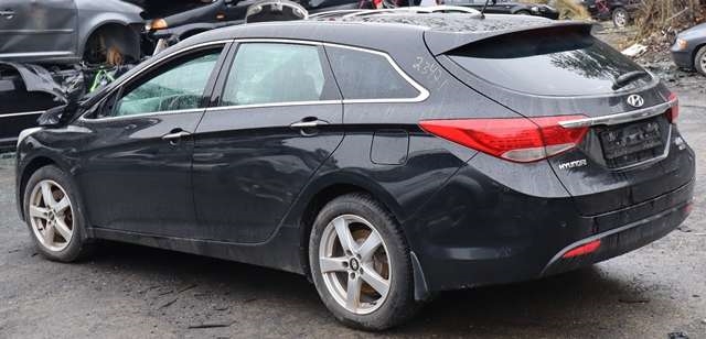 Hyundai i40 2012-2017 , Motorkode: D4FD, Girkassekode: