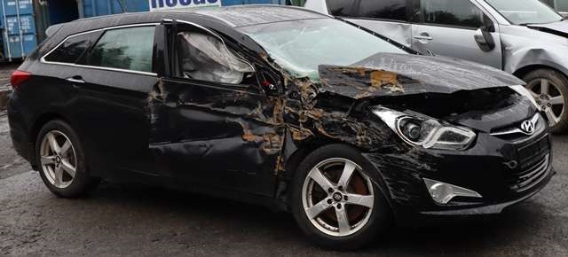 Hyundai i40 2012-2017 , Motorkode: D4FD, Girkassekode: