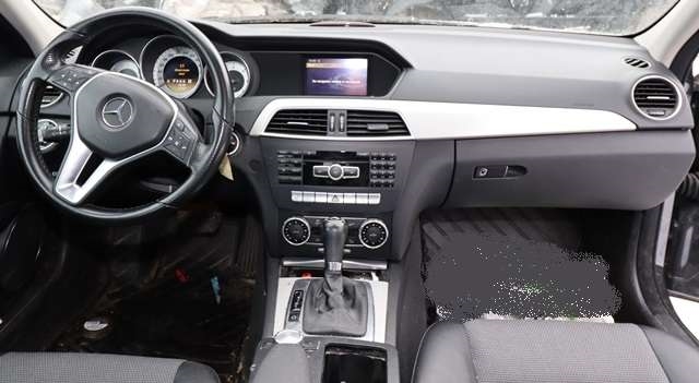 Mercedes C-Klasse 2011-2014 (Fase 2) (W204) (W204), Motorkode: OM651.913, Girkassekode: 