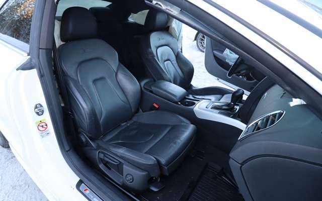 Audi A5 2007-2016 (Type I) , Motorkode: CDNB, Girkassekode: LKT