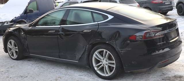 Tesla Model S 2013-2016 (Fase 1) , Motorkode: L1S, Girkassekode: 
