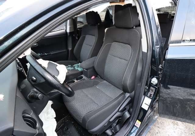 Toyota Auris 2013-2015 (Type II, Fase 1) , Motorkode: 2ZR-FXE, Girkassekode: 