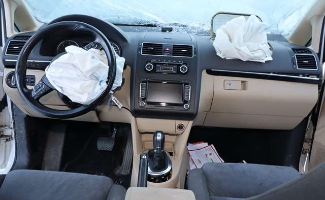 VW Touran 2010-2015 (Type I, Fase 3) , Motorkode: CFJA, Girkassekode: NLN