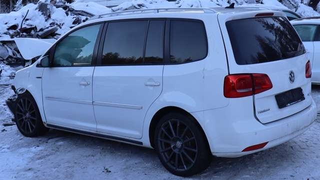 VW Touran 2010-2015 (Type I, Fase 3) , Motorkode: CFJA, Girkassekode: NLN