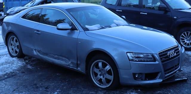 Audi A5 2007-2016 (Type I) , Motorkode: CDNC, Girkassekode: MNG