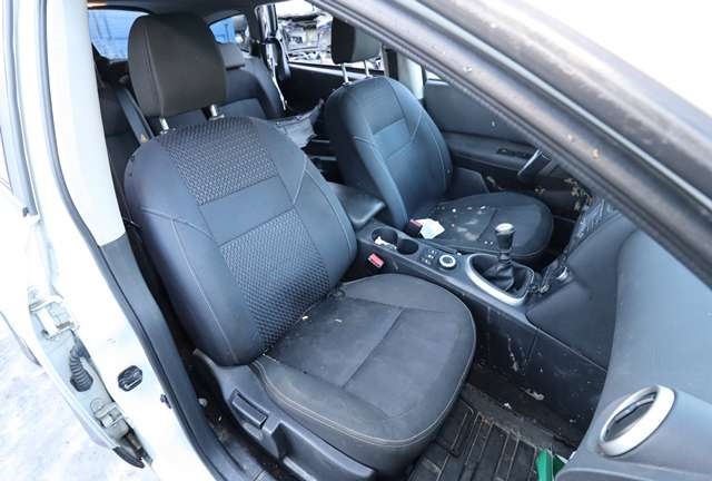 Nissan Qashqai 2010-2014 (Type I, Fase 2) delebil , Motorkode: R9M, Girkassekode: 