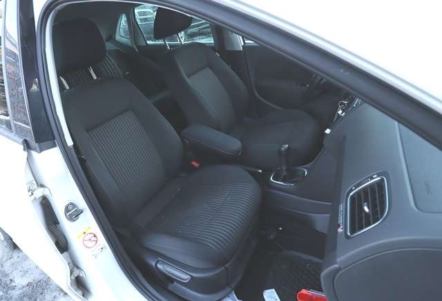 VW Polo 2009-2014 (Type V, Fase 1) , Motorkode: CGGB, Girkassekode: LVE