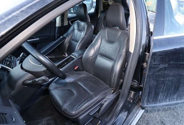 Volvo XC60 2008-2013 (Type I, Fase 1) , Motorkode: D 5244 T17, Girkassekode: 