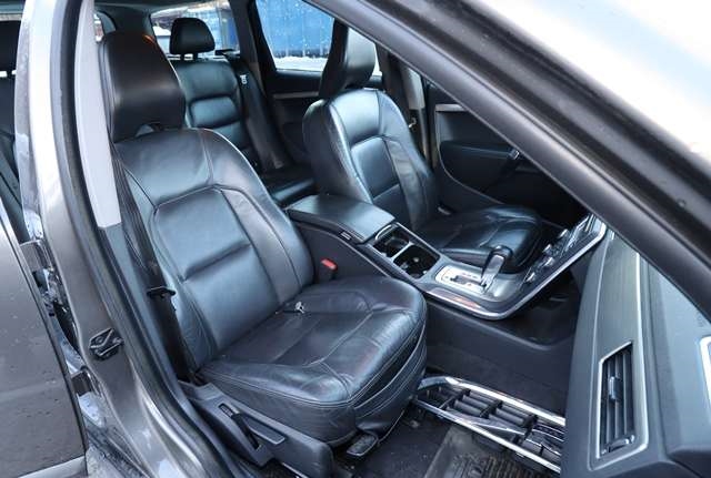 Volvo V70 2007-2013 (Type III, Fase 1) , Motorkode: D 5204 T2, Girkassekode: 