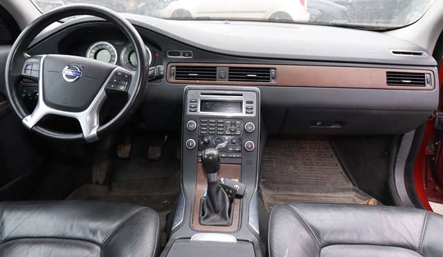 Volvo V70 2007-2013 (Type III, Fase 1) , Motorkode: D 4164 T, Girkassekode: 