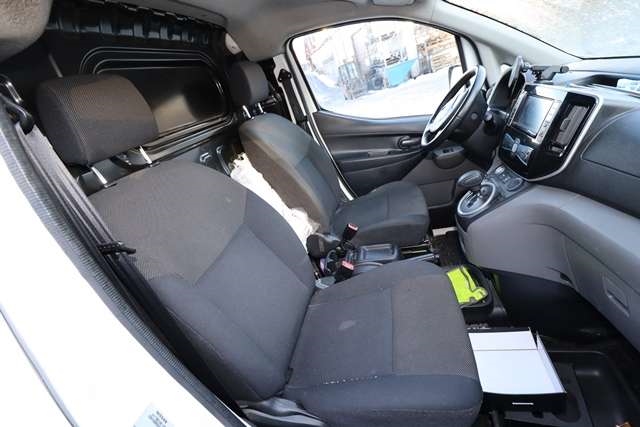 Nissan E-NV200 2014-->> , Motorkode: EM57, Girkassekode: 