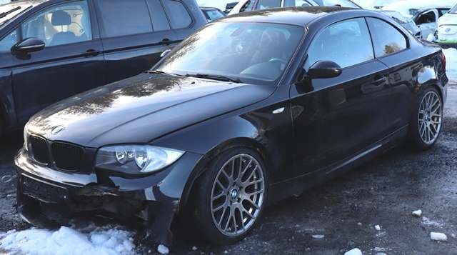BMW 1-Serie 2004-2011 (E81/E82/E87/E88) (E81/E82/E87/E88), Motorkode: N47-D20 A, Girkassekode: 