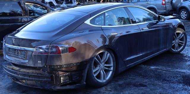 Tesla Model S 2013-2016 (Fase 1) , Motorkode: L1S, Girkassekode: 