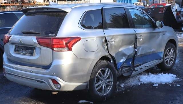 Mitsubishi Outlander 2015-->> (Type III, Fase 2) , Motorkode: 4B12, Girkassekode: 