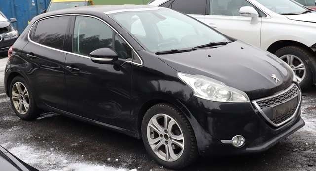 Peugeot 208 2012-2019 (Type I) delebil , Motorkode: HMZ, Girkassekode: 